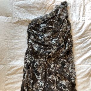 One shoulder dress
